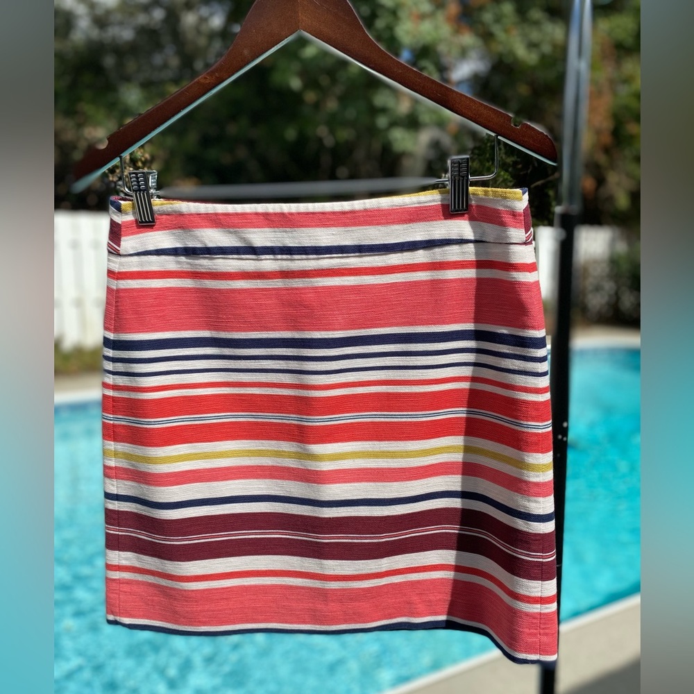 Loft Outlet Super Cute Striped Skirt, Size 2 - Like New!
